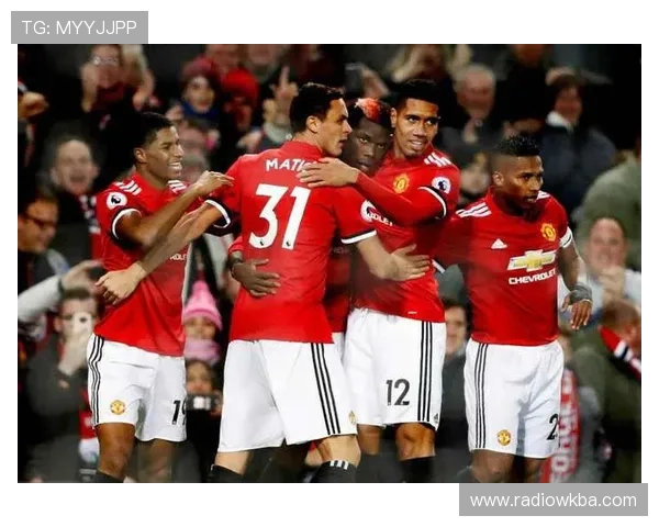 曼联不敌英乙球队,表面崩盘实则问题早已显现,稳定性面临考验 曼联不敌英乙球队,表面崩盘实则问题早已显现,稳定性面临考验